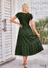 Vestido midi bohemio con mangas voladoras y capas en violeta